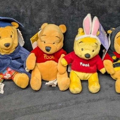 Sale Photo Thumbnail #1067: Disney Winnie The Pooh Bean Bag And Plush Dolls Lot Of 8
