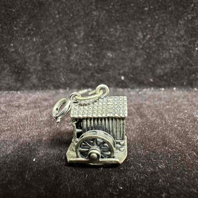 Watermill Beau Sterling Charm Pendant H48