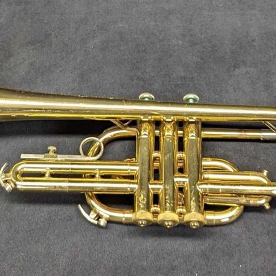 Vincent Bach Selmer Bundy Cornet W Case & Mouthpiece