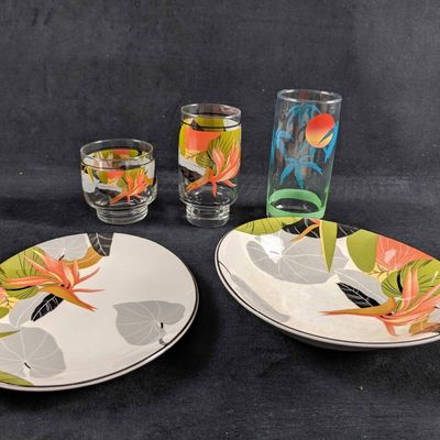 Lot Of Floral And Beach Sango Brand Drinking Glasses