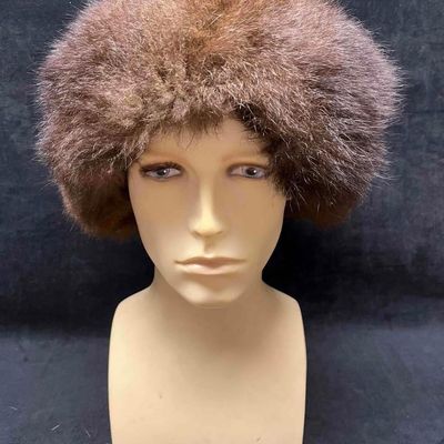 Sale Photo Thumbnail #1236: Dyed Raccoon Fur Hat With Plymouth New York Tag (K14)