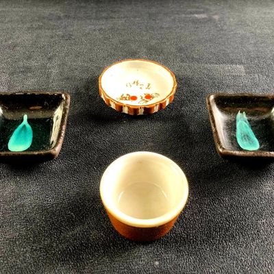 (1) Small Japanese Set of Dining China