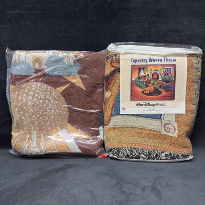 Sale Photo Thumbnail #1016: Walt Disney World Tapestry Woven Throw Blanket Mickey Minnie Mouse Fireplace Four Parks Set