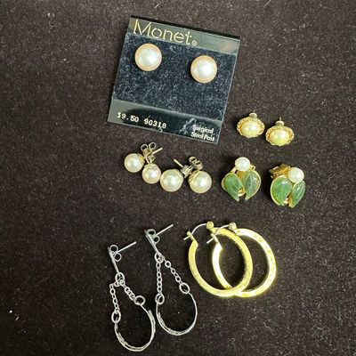 Vintage Costume Jewelry Earring Lot Mixed Styles and Materials