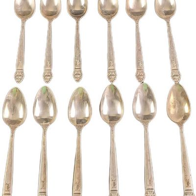 12 Vintage King Cedric Silver Plate Spoons