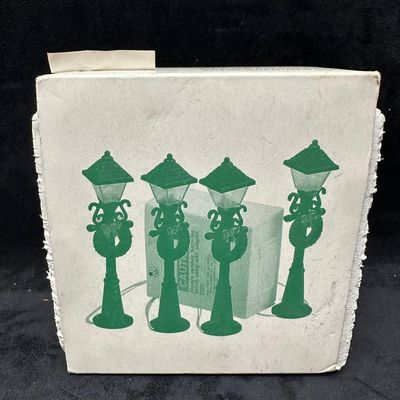 Dept 56 Village Accessories Turn Of The Century Lamps Battery Op Christmas Four Set