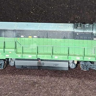 Atlas HO Scale Locomotive 5509 Rail NE Link