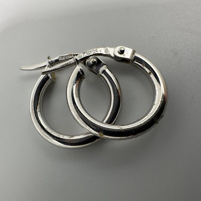 Small Hoop 18K White Gold Italy Earrings W28