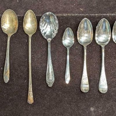 14 Vintage Rockford Oneida Oneida Community Spoons