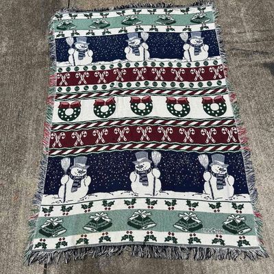 1996 Christmas Holiday Woven Throw Blanket with Snowman and Wreath Design