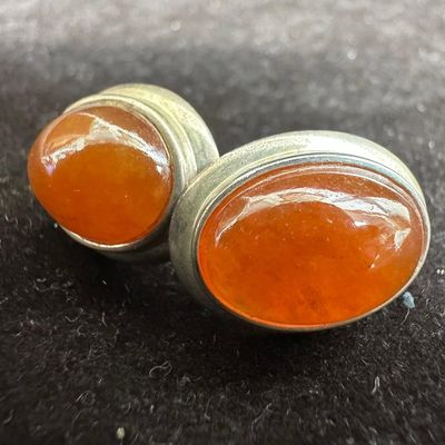 Sterling Silver Oval Carnelian Stud Earrings W50