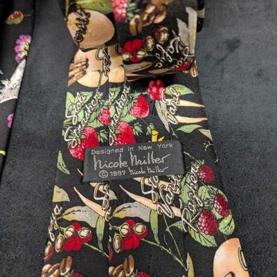 Nicole Miller Bombay Gin And Stoli Vodka Silk Ties