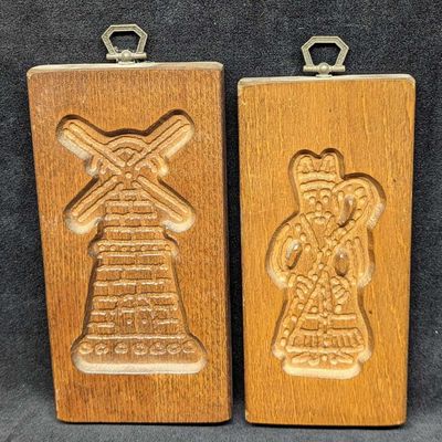 2 Vintage Dutch Wooden Cookie Molds