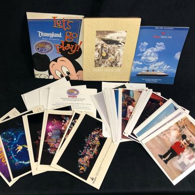 Sale Photo Thumbnail #1088: A Lot Of 2 Walt Disney World Disneyland 1998 Disney Cruise Line 1997 Light Magic Media Guest Info