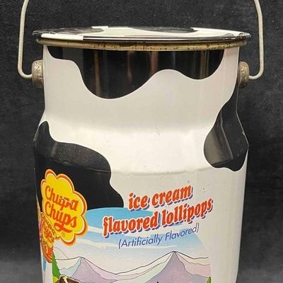 Vintage Chupa Chups Lollipops Cow Tin Second Edition
