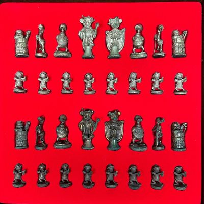 Disney Character Metal Chess Set Wooden Board Storage Case