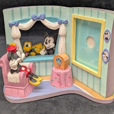 Disney Mickey Mouse And Friends 3D Picture Frame