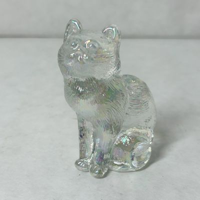 MOSSER SITTING CAT IRIDESCENT GLASS SITTING CAT FIGURINE