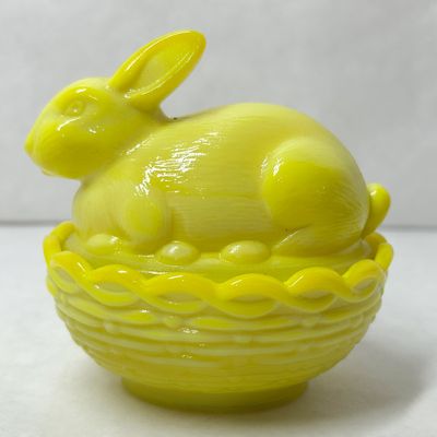 MOSSER DANDELION BUNNY ON NEST