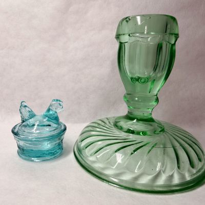 AQUA AND URANIUM PRESSED GLASS ARTICLES, 20TH CENTURY