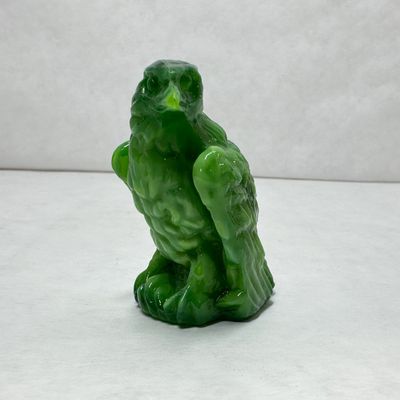 BOYD BERNIE THE EAGLE GREEN SLAG GLASS