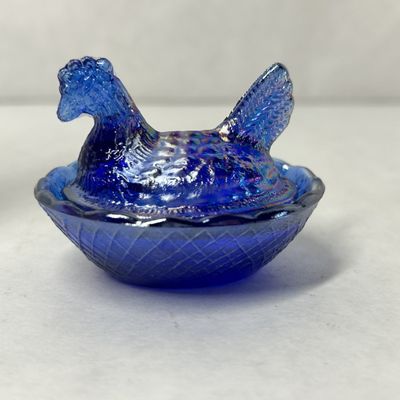COBALT BLUE IRIDESCENT MINIATURE HEN