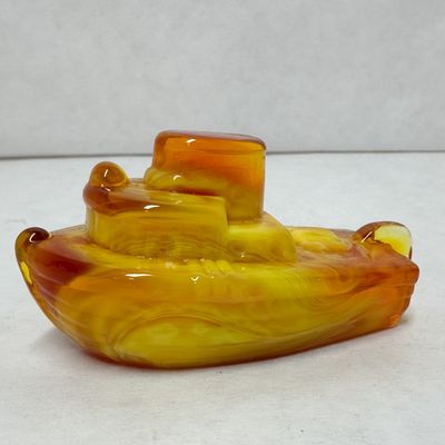 BOYD AMBER SLAG GLASS TEDDY THE TUGBOAT