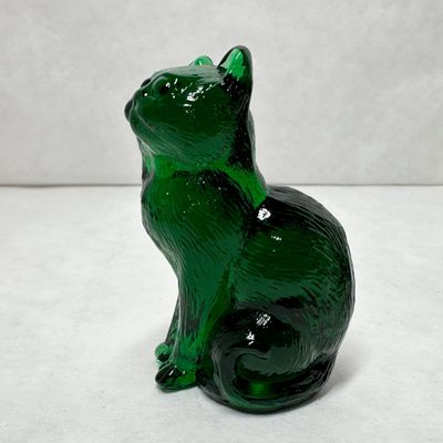 MOSSER SITTING CAT EMERALD GREEN
