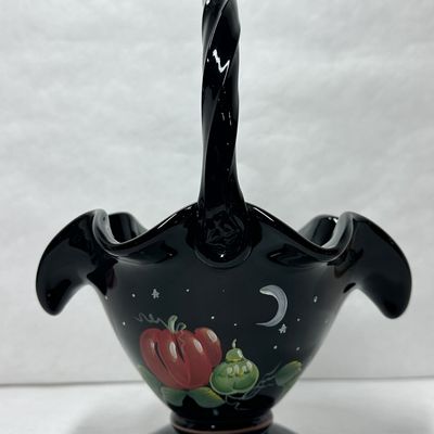 FENTON EBONY GLASS HALLOWEEN BASKET
