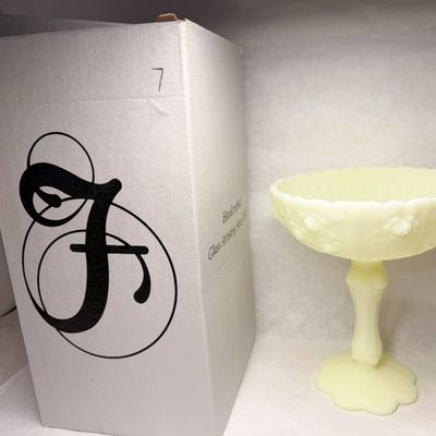 FENTON CUSTARD URANIUM GLASS COMPOTE, 1970S