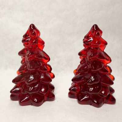 MOSSER MINI RUBY GLASS TREES