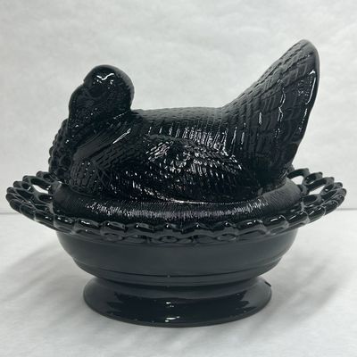 MOSSER EBONY GLASS TURKEY DISH