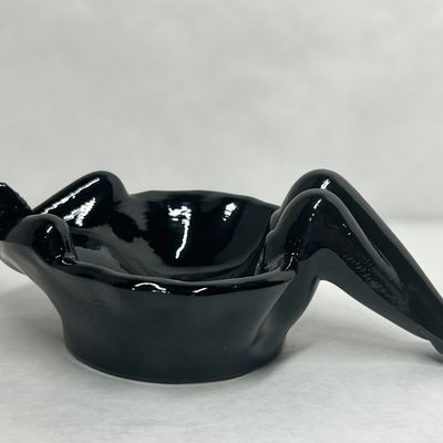 MOSSER BATHING BEAUTY SOAP DISH