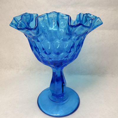 FENTON COLONIAL BLUE GLASS COMPOTE CIRCA 1970