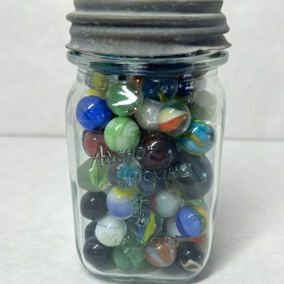 ANCHOR HOCKING VINTAGE GLASS MARBLE COLLECTION
