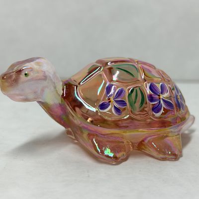 FENTON LENOX IRIDESCENT GLASS TURTLE