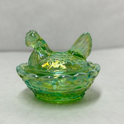 BOYD VINTAGE IRIDESCENT GREEN HEN ON NEST