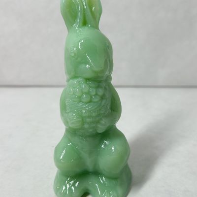 MOSSER JADEITE GLASS RABBIT WITH BASKET