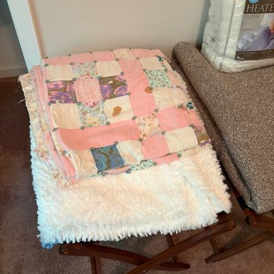 Sale Photo Thumbnail #29: 2 Luggage racks and linens
