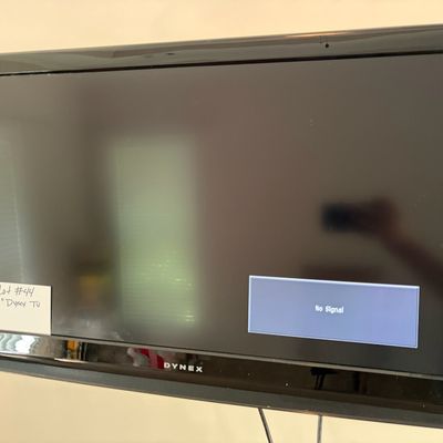 Sale Photo Thumbnail #148: 32” Dyx TV