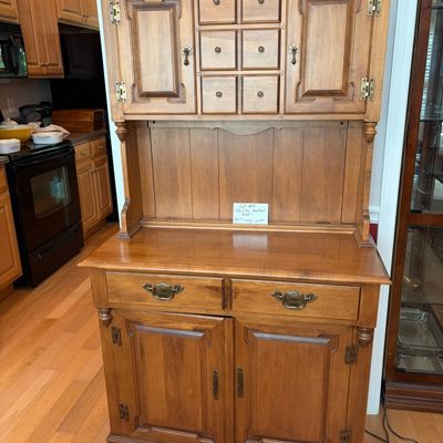 Sale Photo Thumbnail #123: Tell city step back hutch