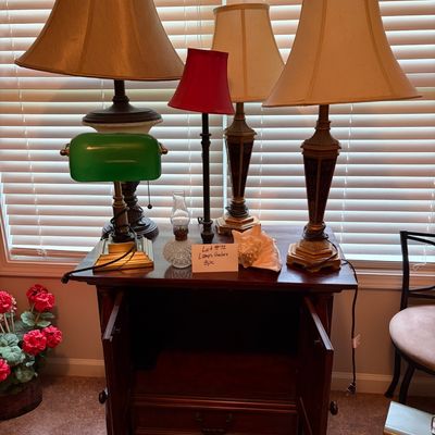 Sale Photo Thumbnail #25: Lamps