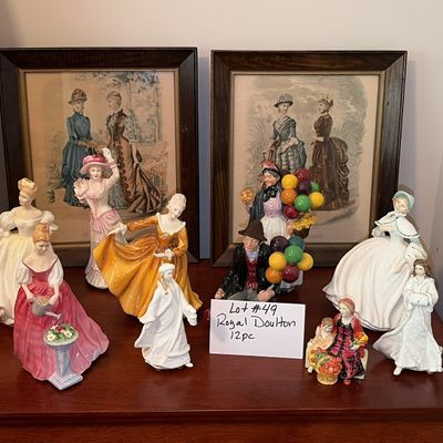 Sale Photo Thumbnail #131: Royal Doulton Set