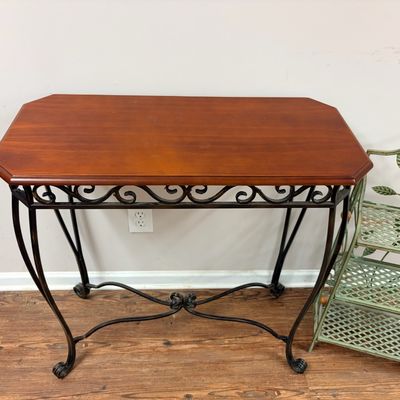 Sale Photo Thumbnail #196: 3 tables