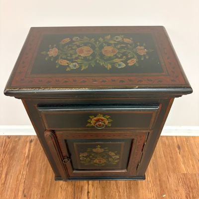 Sale Photo Thumbnail #186: Floral cabinet
