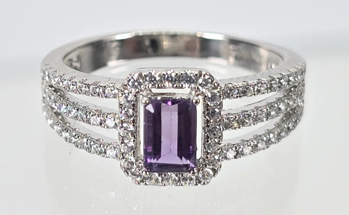 Sale Photo Thumbnail #280