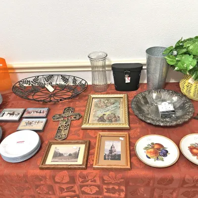 Sale Photo Thumbnail #35