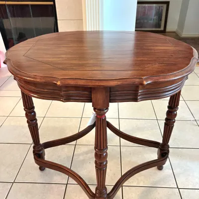 Sale Photo Thumbnail #19: Antique reed leg table