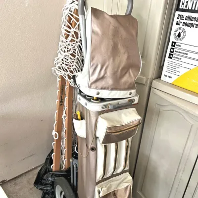 Sale Photo Thumbnail #104: Golf clubs