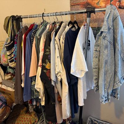 Sale Photo Thumbnail #154